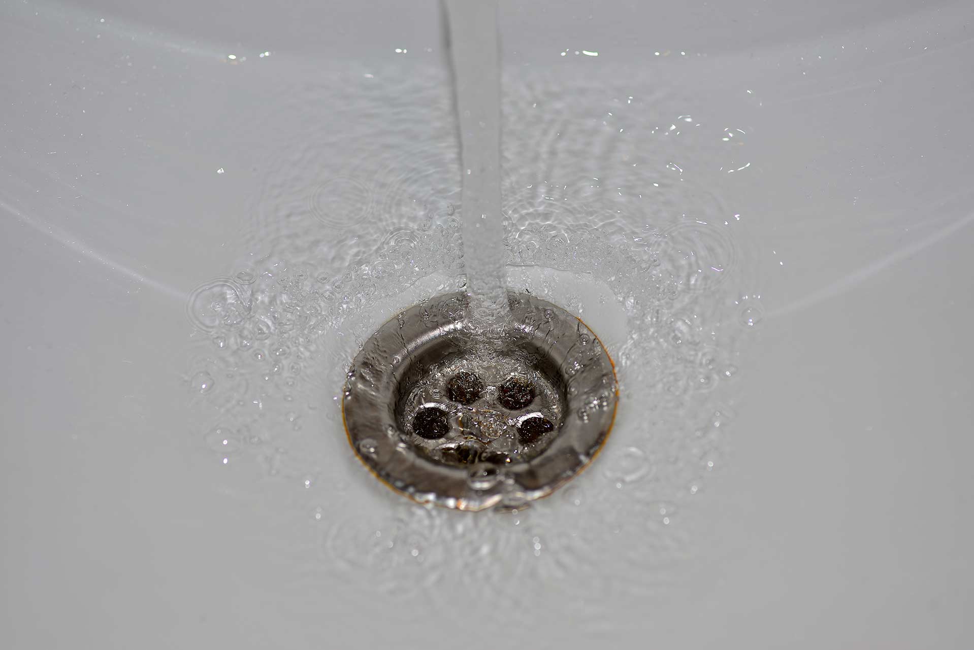A2B Drains provides services to unblock blocked sinks and drains for properties in Haringey.